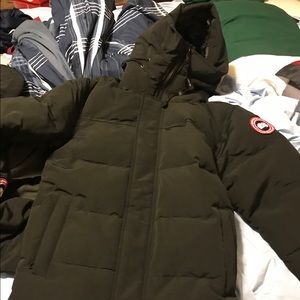 Men’s and women’s large Canada goose coat